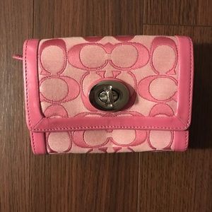Coach wallet